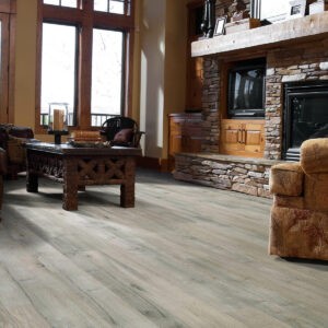 Laminate flooring | Montgomery's CarpetsPlus COLORTILE